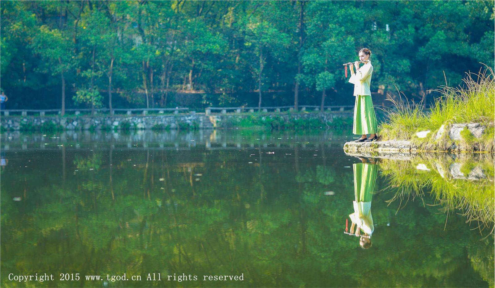 清新汉服之艾希女神