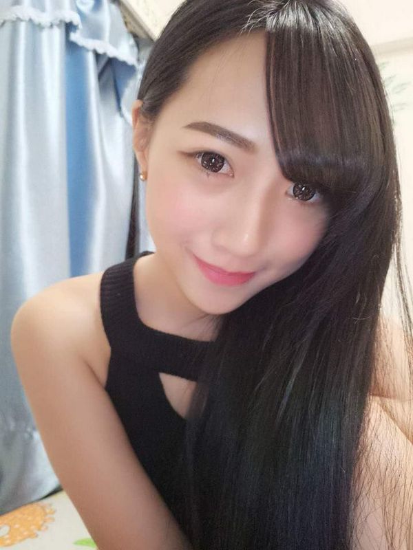 璇璇儿Syuan清新电眸美少女