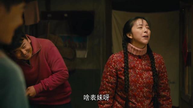 《人世间》四大美女脱掉补丁衣服，穿上现代装，就像换了个人一样