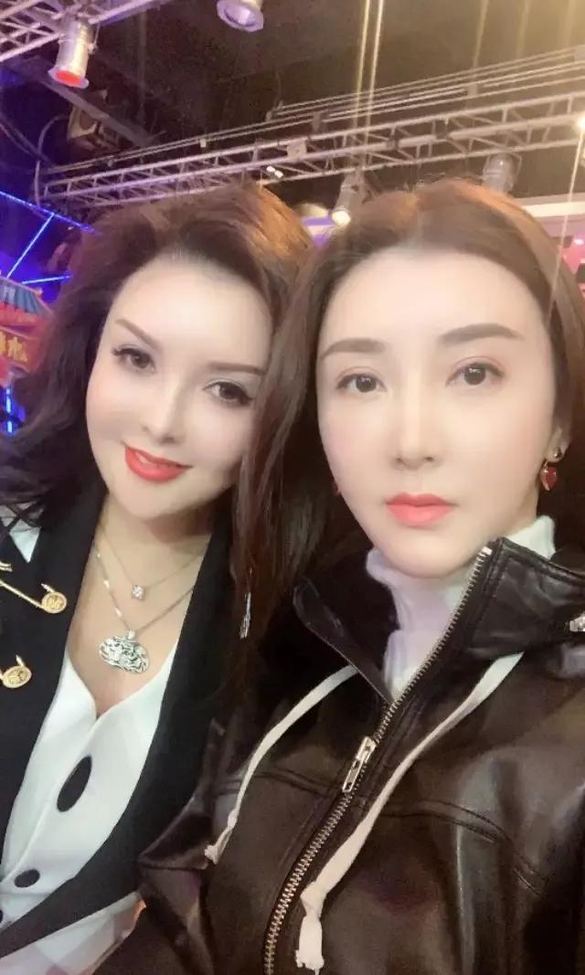 广东十大美女主持人，美貌与智慧并重的才女，比明星还漂亮的主播