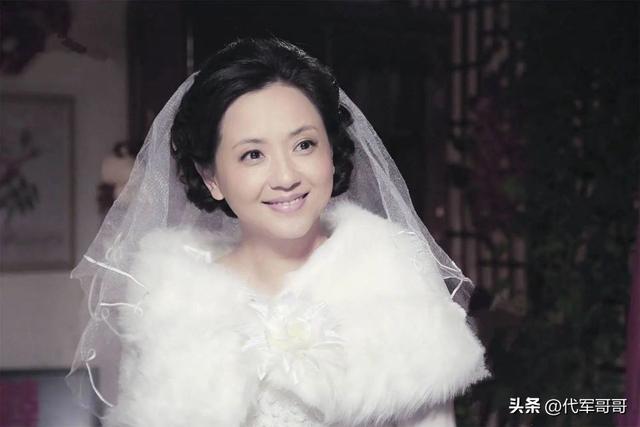 ​“江南第一美女”陶慧敏：嫁给初恋恩爱至今，却被谣传守寡10年